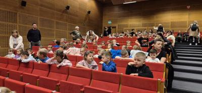 teatr16041_copy.jpg